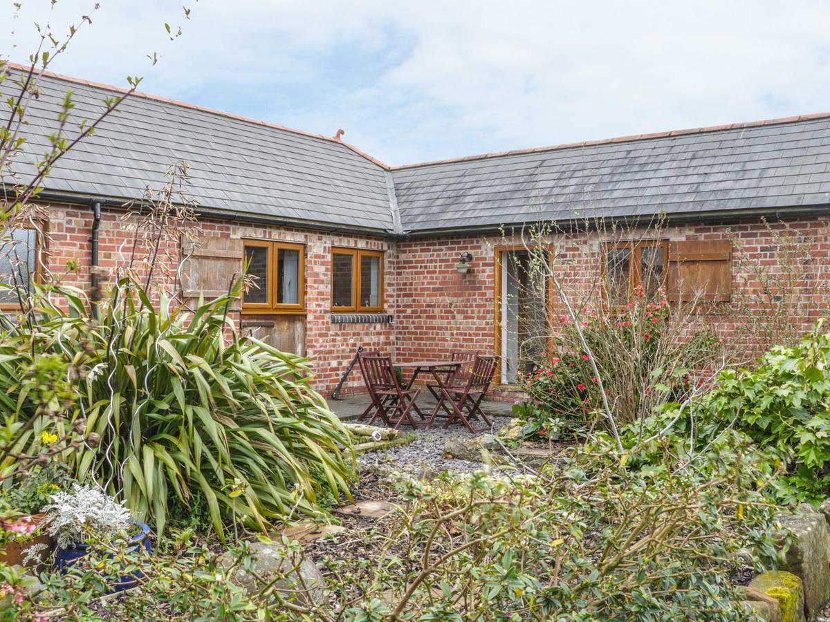 Acorn Cottage 2 Petton Exterior photo